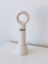 Load image into Gallery viewer, USB Rechargeable Lash Fan
